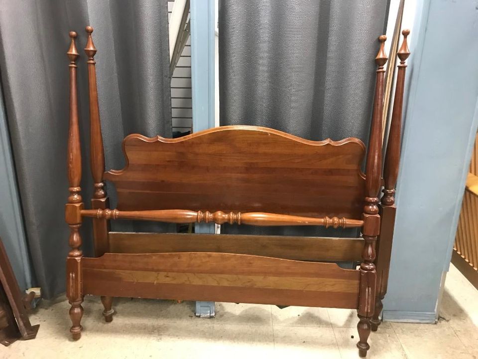 Full Sized Maple Wood Poster Headboard, Wooden Headboard And Footboard Sets